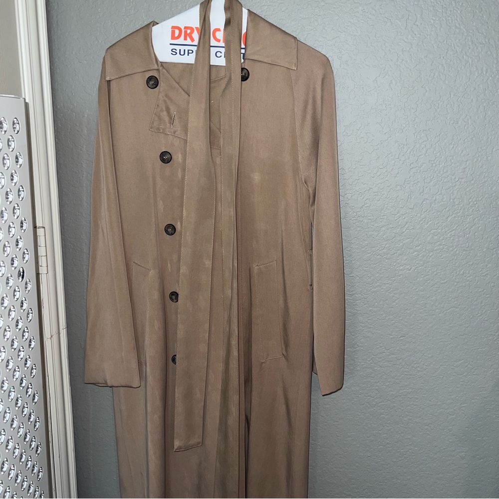 Reformation Tan Trench Coat NWOT - Picture 7 of 12